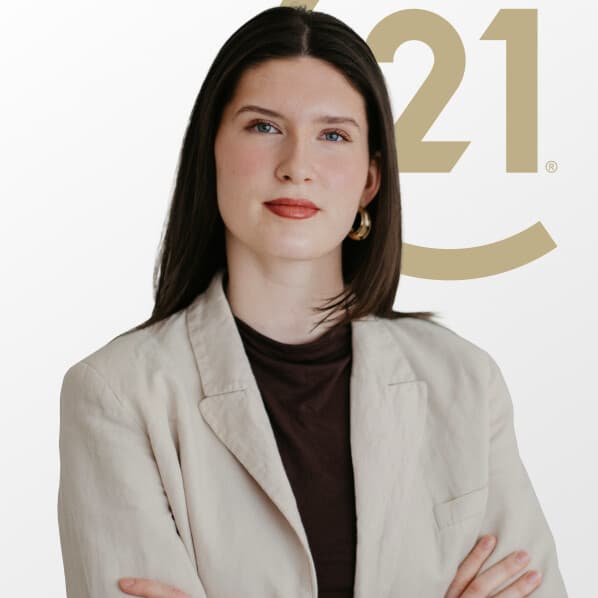 Lynn Sturmans - Immobilienmakler bei CENTURY 21 Immo-Angels