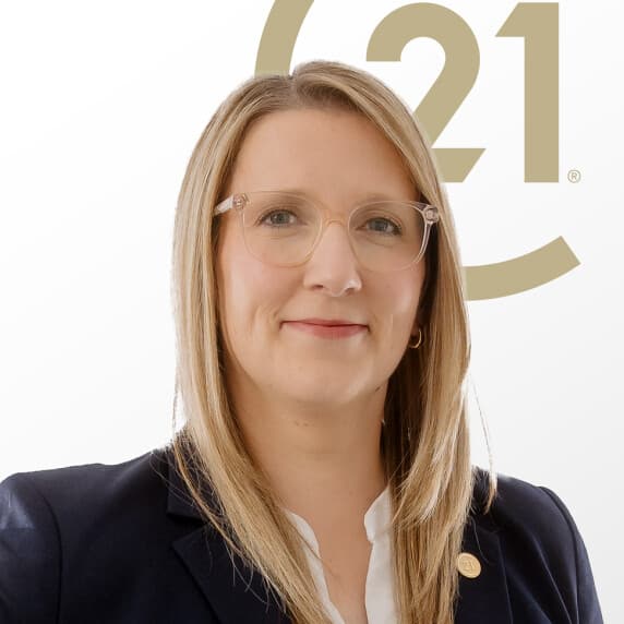 Magdalena Holleck - Immobilienmakler bei CENTURY 21 Schmittmann & Kollegen
